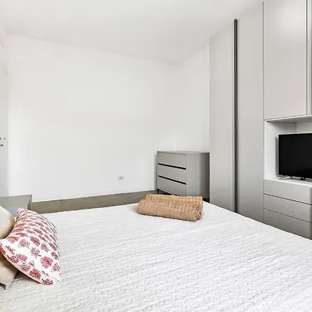Alessia's Flat - Caroli Mailand